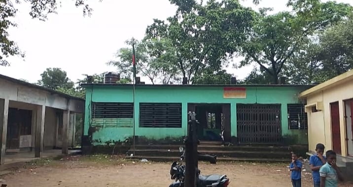 শিক্ষার্থীদের উপবৃত্তির টাকা আত্মসাতের অভিযোগ