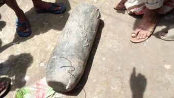 মাদক বিক্রেতার ঘর থেকে বিট্রিশ আমলের লোহার মেগনেট উদ্ধার