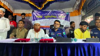 মৌলভীবাজার কুলাউড়া উপজেলার ভাটেরা স্টেশন বাজার বণিক সমিতির উদ্যোগে বিট পুলিশিং ও আইনশৃঙ্খলা সভা অনুষ্ঠিত