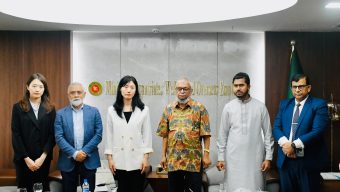 প্রবাসী কল্যাণ মন্ত্রী-প্রতিমন্ত্রীর সঙ্গে দক্ষিণ কোরিয়ার প্রতিনিধিদলের সৌজন্য সাক্ষাৎ