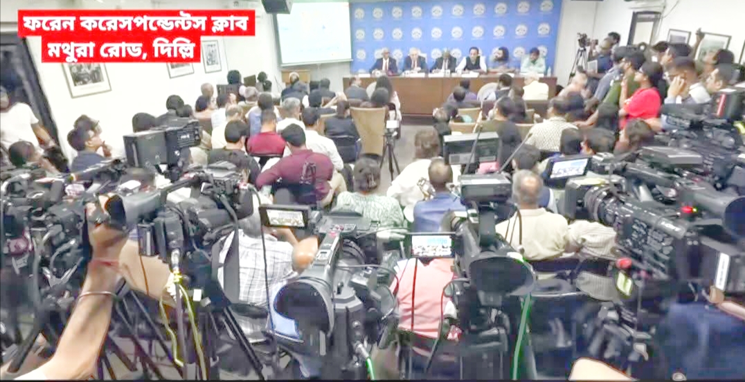 দিল্লিতে শেখ হাসিনার ভার্চুয়াল বক্তব্য: প্রচার, সেন্সরশিপ ও তথ্যপ্রবাহ নিয়ে নতুন বিতর্ক