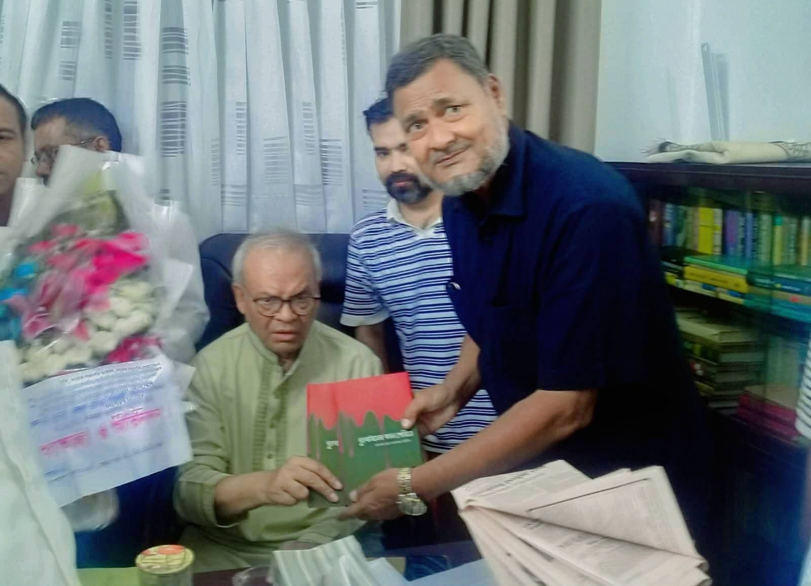 বিএনপি’র ভারপ্রাপ্ত মহাসচিব রুহুল কবির রিজভী আহমেদের সঙ্গে সৌজন্য সাক্ষাৎ করেন অধ্যক্ষ আসলাম উদ্দীন