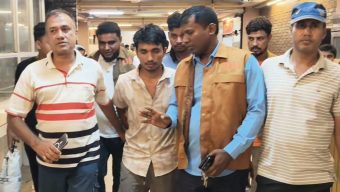 শান্তিগঞ্জে হ্যান্ডকাফ নিয়ে পলাতক আসির মিয়াকে ২৪ ঘন্টা পর আটক