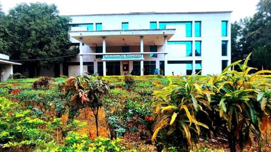 জালালাবাদ চক্ষু হাসপাতালে অচলাবস্থার অভিযোগ নিয়মিত কমিটি গঠনের দাবি আজীবন সদস্যদের