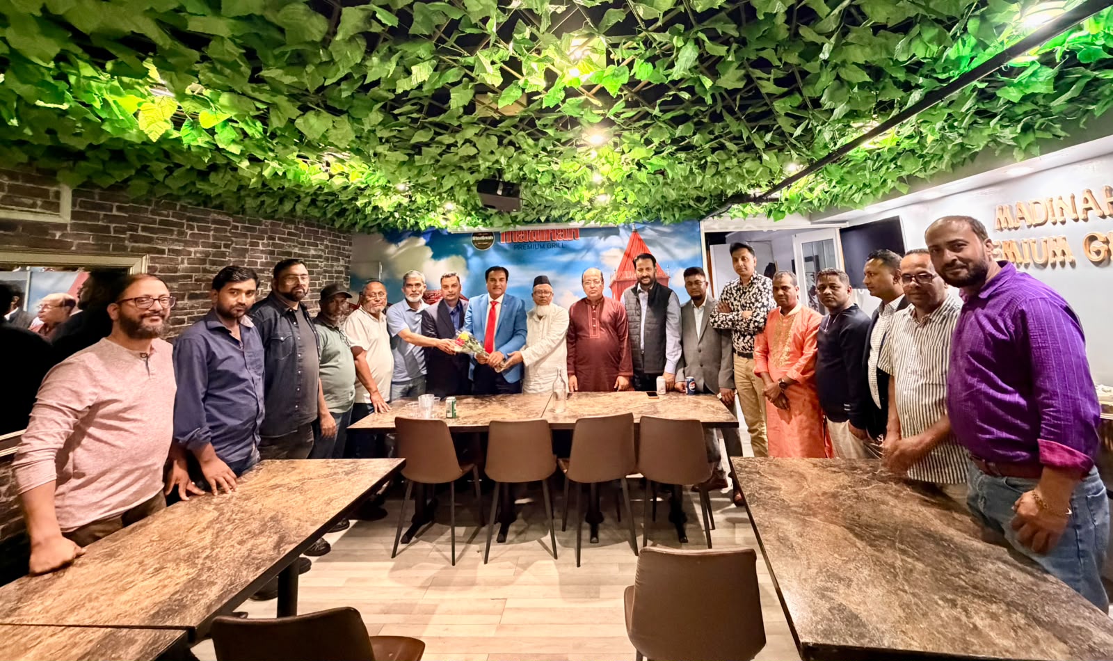 টরন্টোতে লেখক ময়নুল হক চৌধুরী হেলালের সম্মানে মতবিনিময় সভা