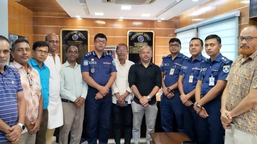 সুনামগঞ্জের পুলিশ সুপারের সাথে মতবিনিময় করেন হিন্দু বৌদ্ধ খ্রিস্টান কল্যাণ ফ্রন্টের নেতৃবৃন্দরা