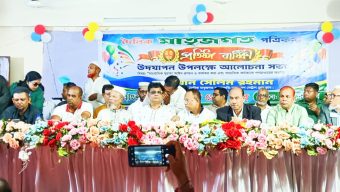 সাংবাদিকদের নিরাপত্তা ও মর্যাদা নিশ্চিতের দাবি