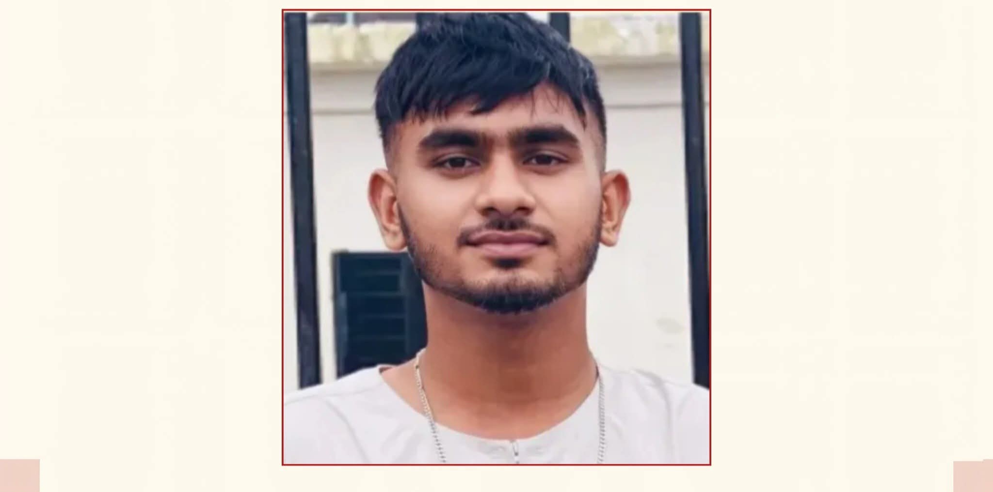 মোটর সাইকেলের নিয়ন্ত্রণ হারিয়ে সড়ক থেকে হাওরের পানিতে সাইফুর!
